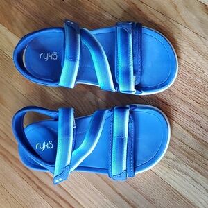 Ryka sandels